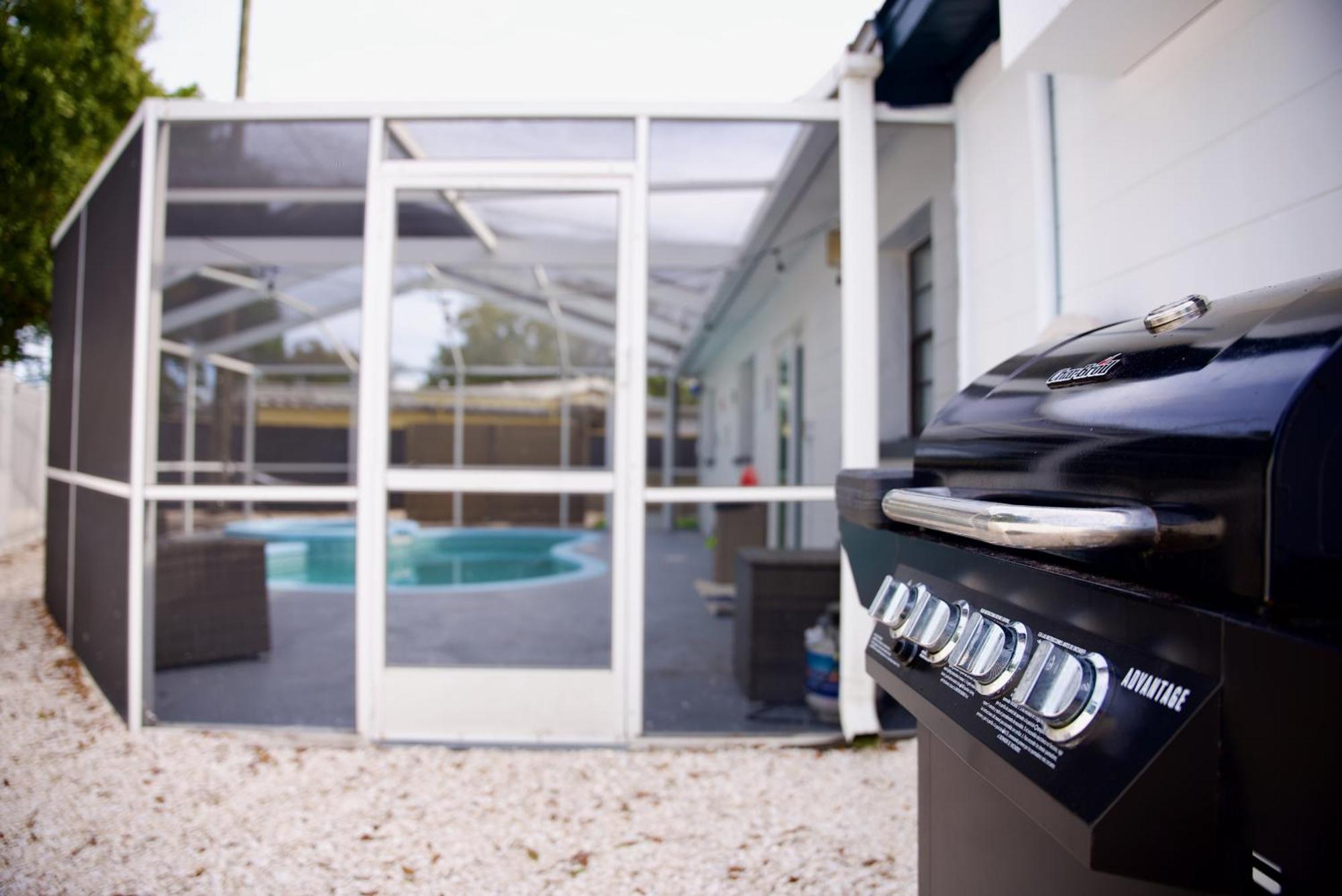 Stunning Modern Home In Tampa With Pool - Just 5 Minutes From Airport! Ngoại thất bức ảnh