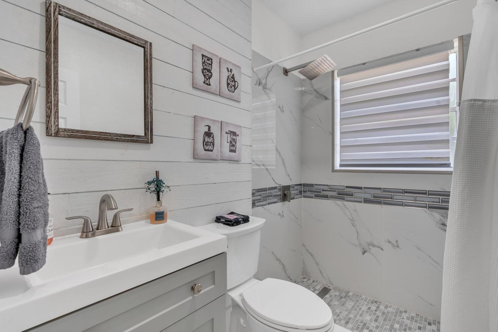 Stunning Modern Home In Tampa With Pool - Just 5 Minutes From Airport! Ngoại thất bức ảnh