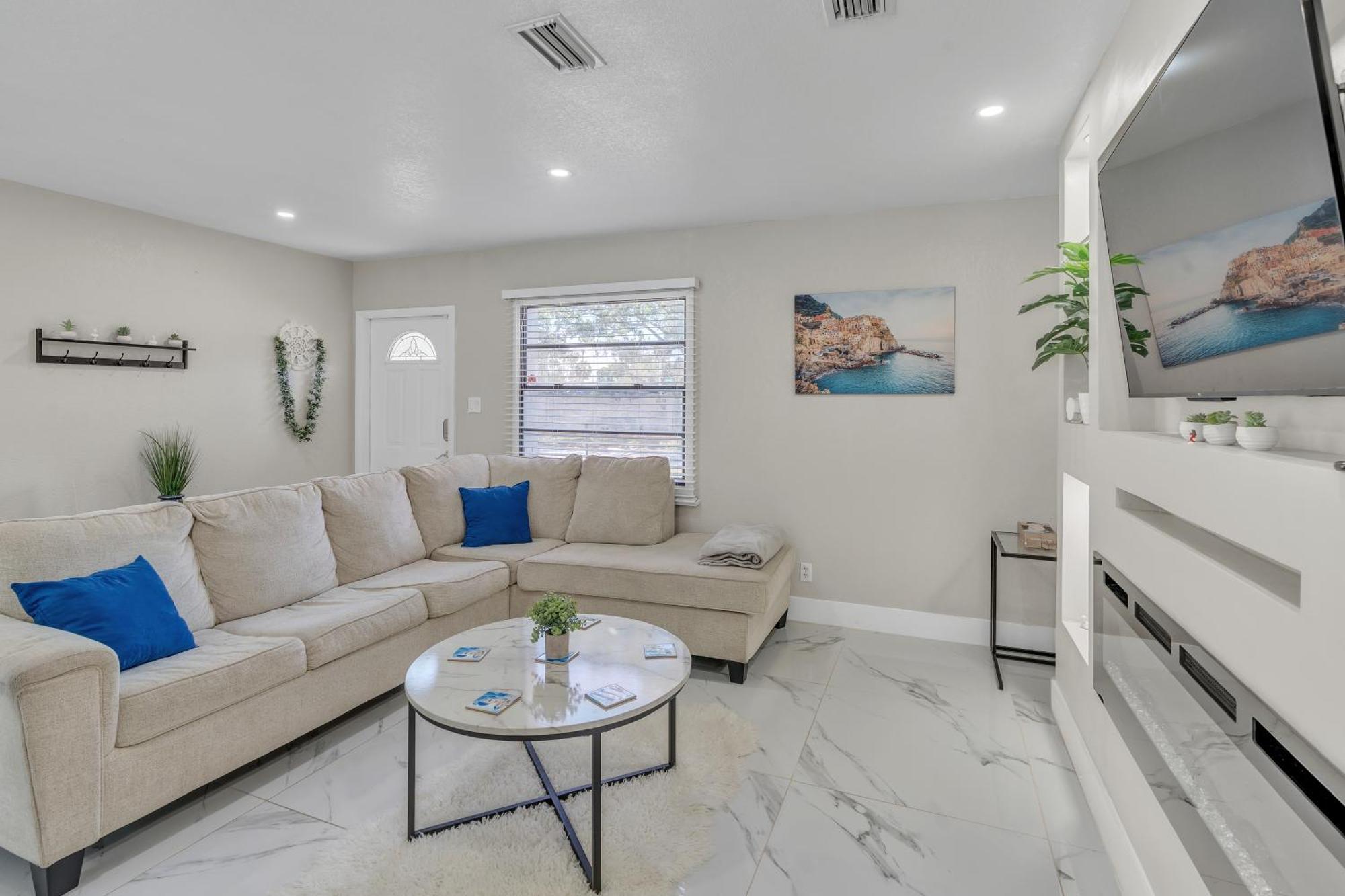 Stunning Modern Home In Tampa With Pool - Just 5 Minutes From Airport! Ngoại thất bức ảnh
